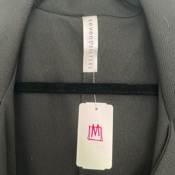 Seven Sisters Vest - Size Medium - Picture 2 of 4